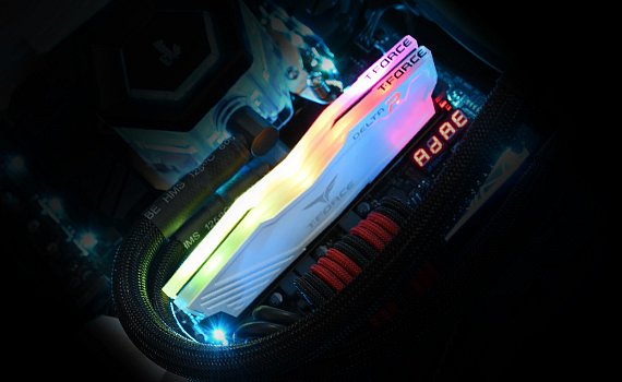 Memoria RAM RGB TeamGroup