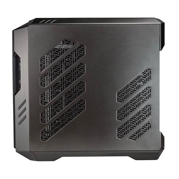 Cooler Master HAF 700 Berserker  Caja