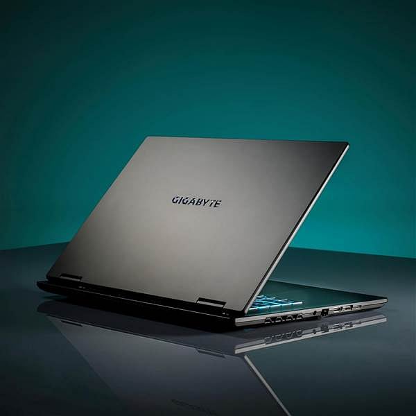 Gigabyte A16 CWHI3ES864SH  Portátil Intel Core i7 13620H 32GB DDR5 1TB NVMe RTX 5070 16 WUXGA 165Hz Windows 11 Home