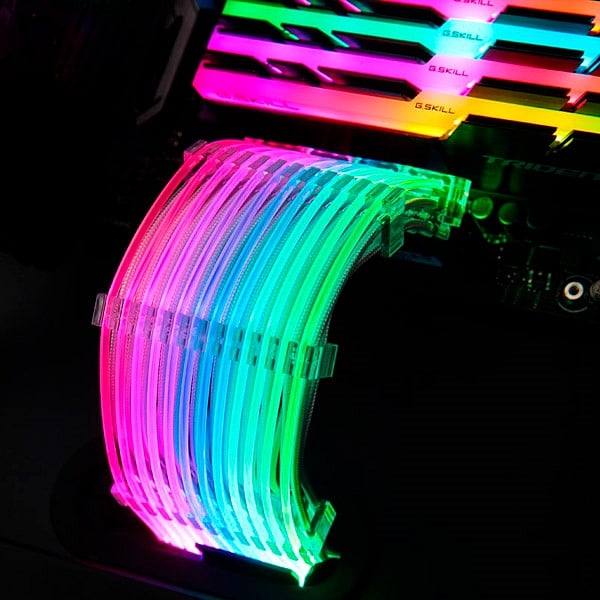 Lian Li Strimer 24Pin RGB  Cable alargo RGB