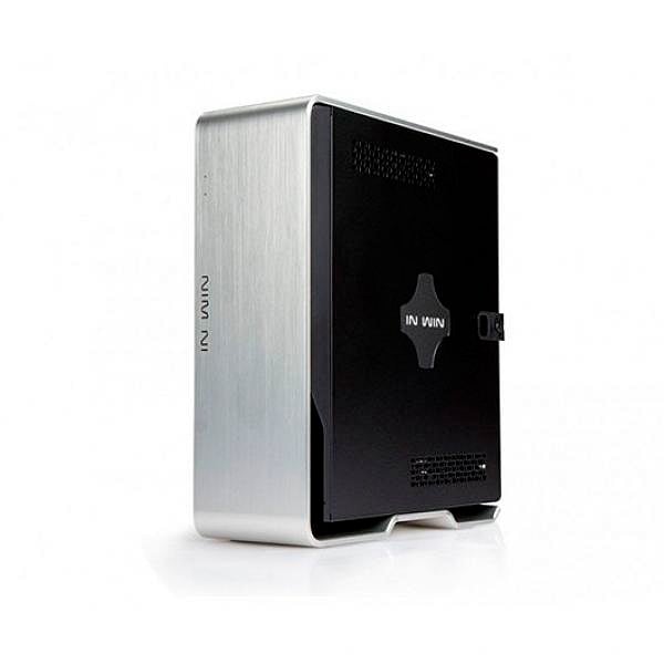 In Win Chopin mini ITX con fuente de 150W plateada  Caja