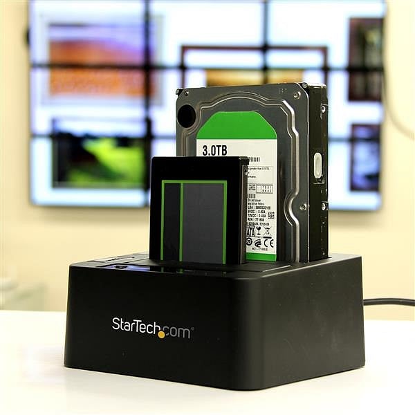 StarTechcom 2 bahías de hdd 25  35 a USB 31  Dock