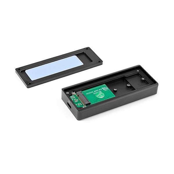StarTechcom Caja USB 31 Gen 2 10Gbps para Unidades SSD NVMe M2  IP67
