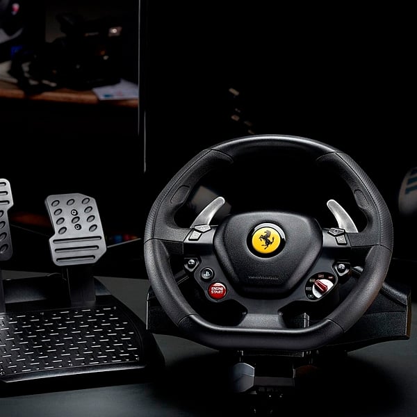 Thrustmaster T80 RW Ferrari 488 GTB  Volante y Pedales