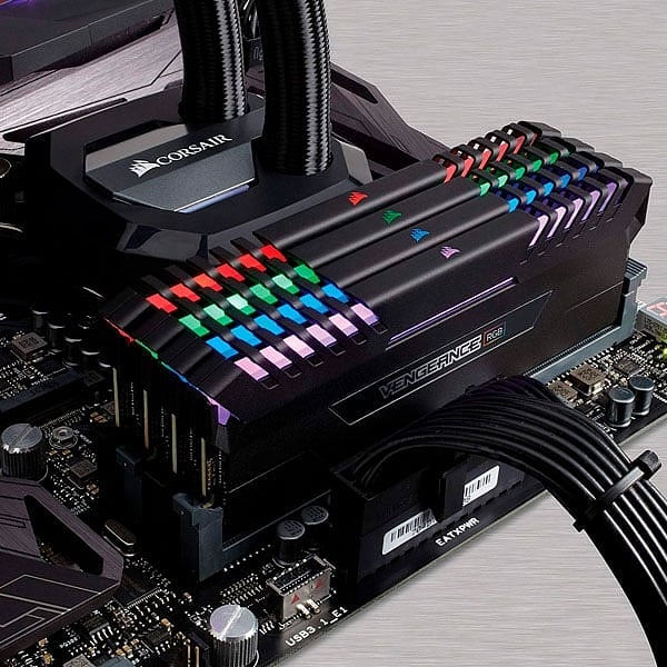 Corsair Vengeance RGB DDR4 3000MHz 16GB 2X8  Memoria RAM