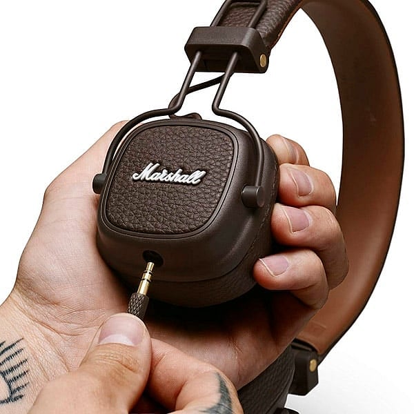 Marshall Major III Brown  Auriculares
