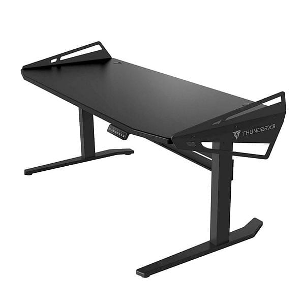 Thunder X3 AD7 RGB L 160cm   Mesa