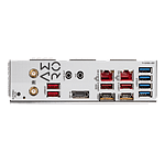 Gigabyte TRX50 AERO D  Threadripper Pro 7000 Series  DDR5  PCIe 50  EATX  Socket sTR5  Placa Base AMD TRX50