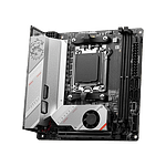 MSI B650I Edge  WiFi AX  DDR5  ITX  Placa Base AM5