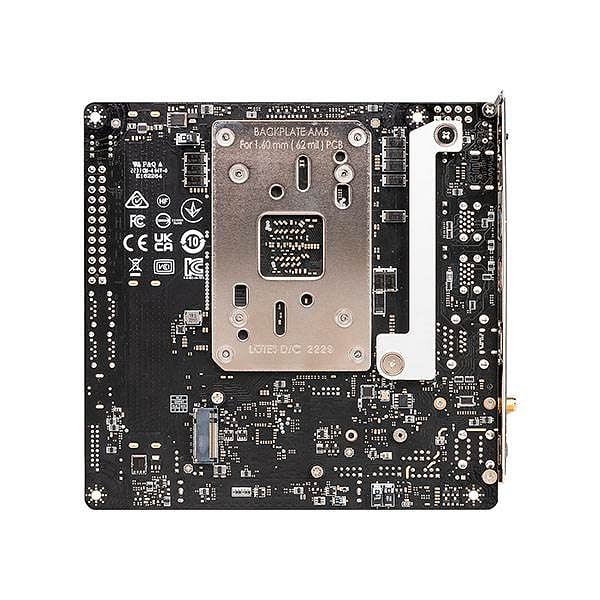 MSI B650I Edge  WiFi AX  DDR5  ITX  Placa Base AM5