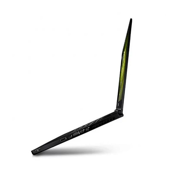 MSI WS63 8SLVpro013ES i7 32G 5121T P4200 W10P  Portátil
