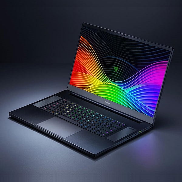 Razer Blade 17 Intel Core i7 11800H 16GB RAM 1TB SSD Nvidia Geforce RTX 3070 173 Full HD 360Hz Windows 10  Portátil