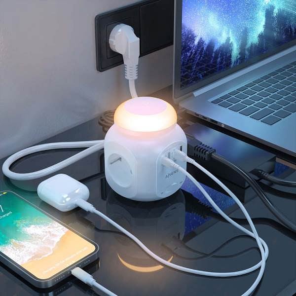 Aisens ASPS2A1CLPQ02W  4 Tomas  1xUSBC 20W PD30  2xUSBA 18W QC30  Luz Nocturna  18M Blanco  Regleta de Enchufes Sobremesa Multifunción