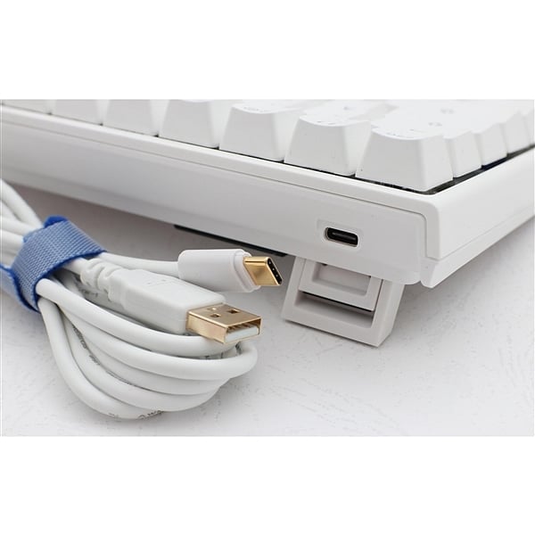 Ducky One 2 SF White RGB MX Red Layout ES  Teclado