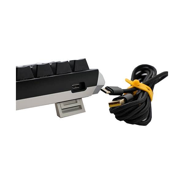 Ducky ONE 3 Classic Mini 60 Hotswappable MXSilent Red RGB PBT  Teclado