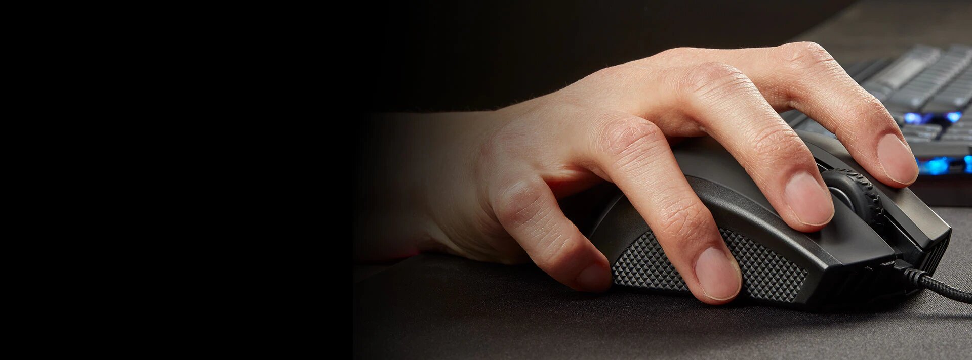 Corsair Ironclaw RGB Gaming