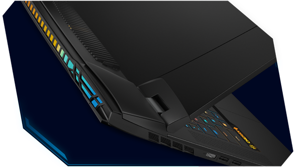 MSI Titan GT77 - 12U Portatil MSI Titan GT77 - 12U