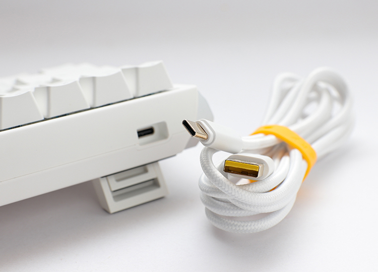 Conector Ducky One 3 SF White
