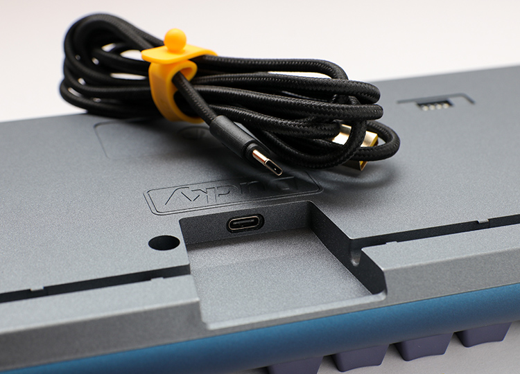 Conector Ducky One 3 TKL Daybreak Conector Ducky One 3 TKL Daybreak