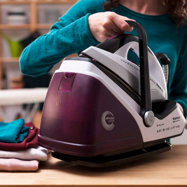 Taurus Sensity Non Stop  Centro de planchado Taurus Sensity Non Stop  Centro de planchado